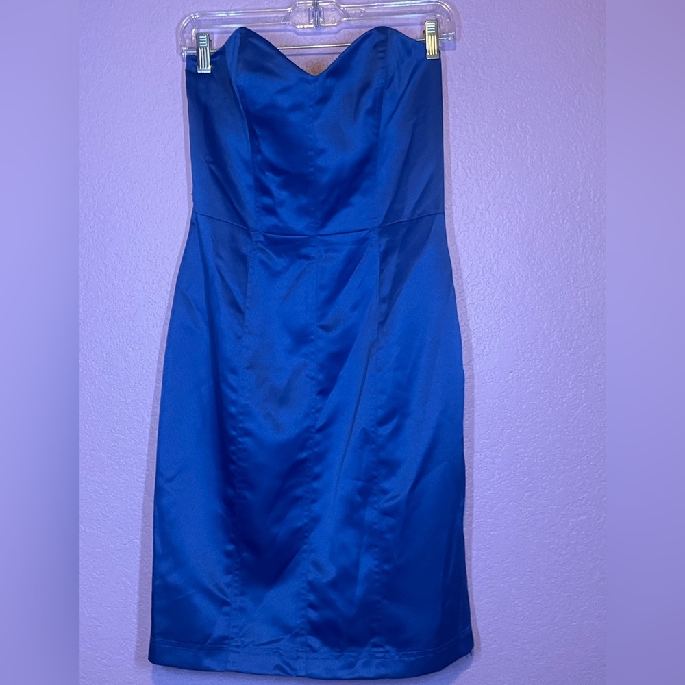 EUC 💙Betsey Johnson Satin Bodycon Dress Sweetheart Neckline💙 Flawless
